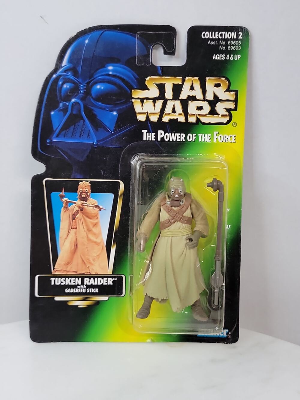 Kenner Star Wars POTF2 The Power of the Force Tusken Raider With Gaderffii Stick